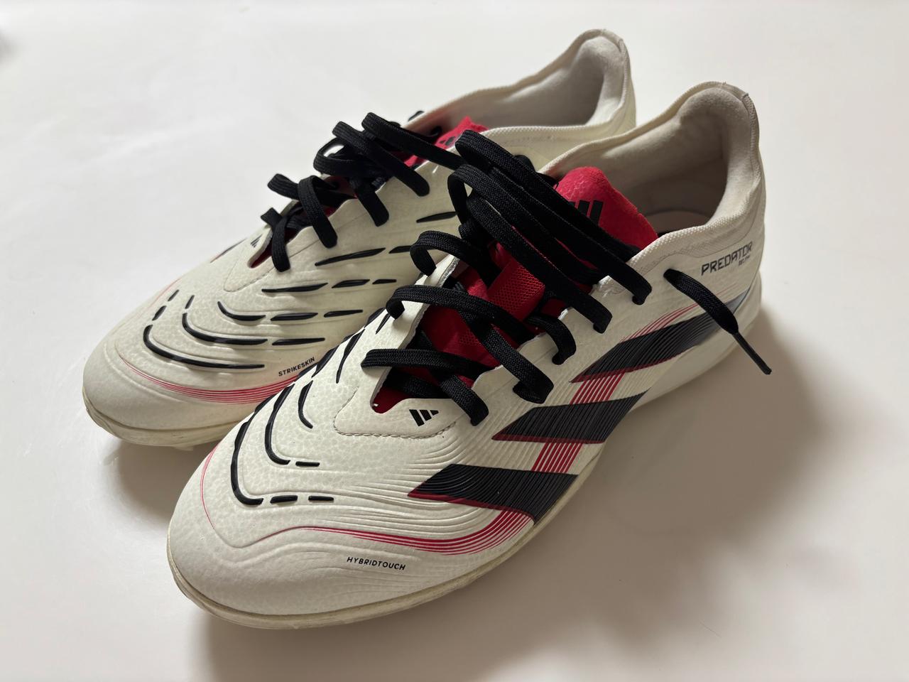 아디다스 프레데터 풋살화290