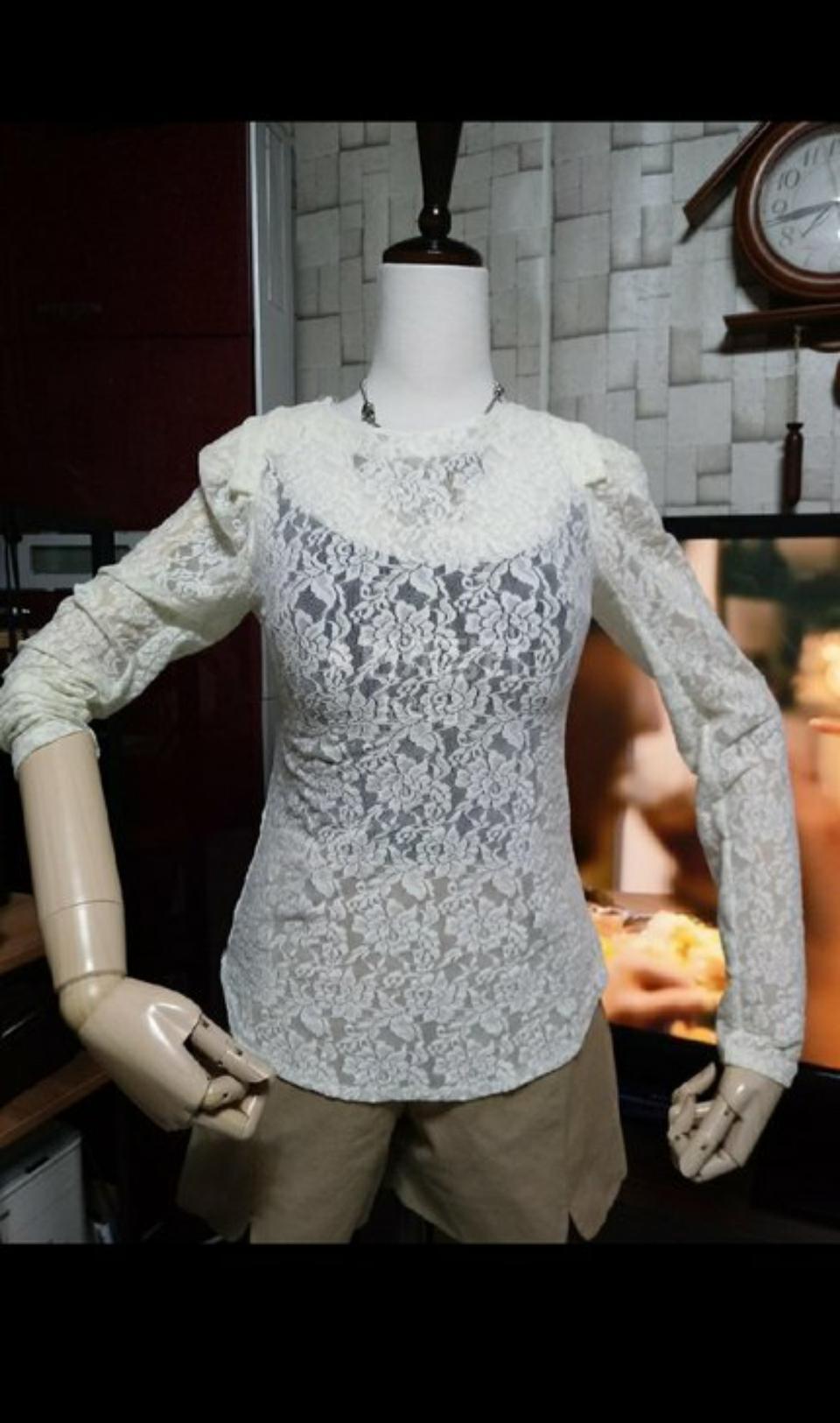 스판레이스블라우스