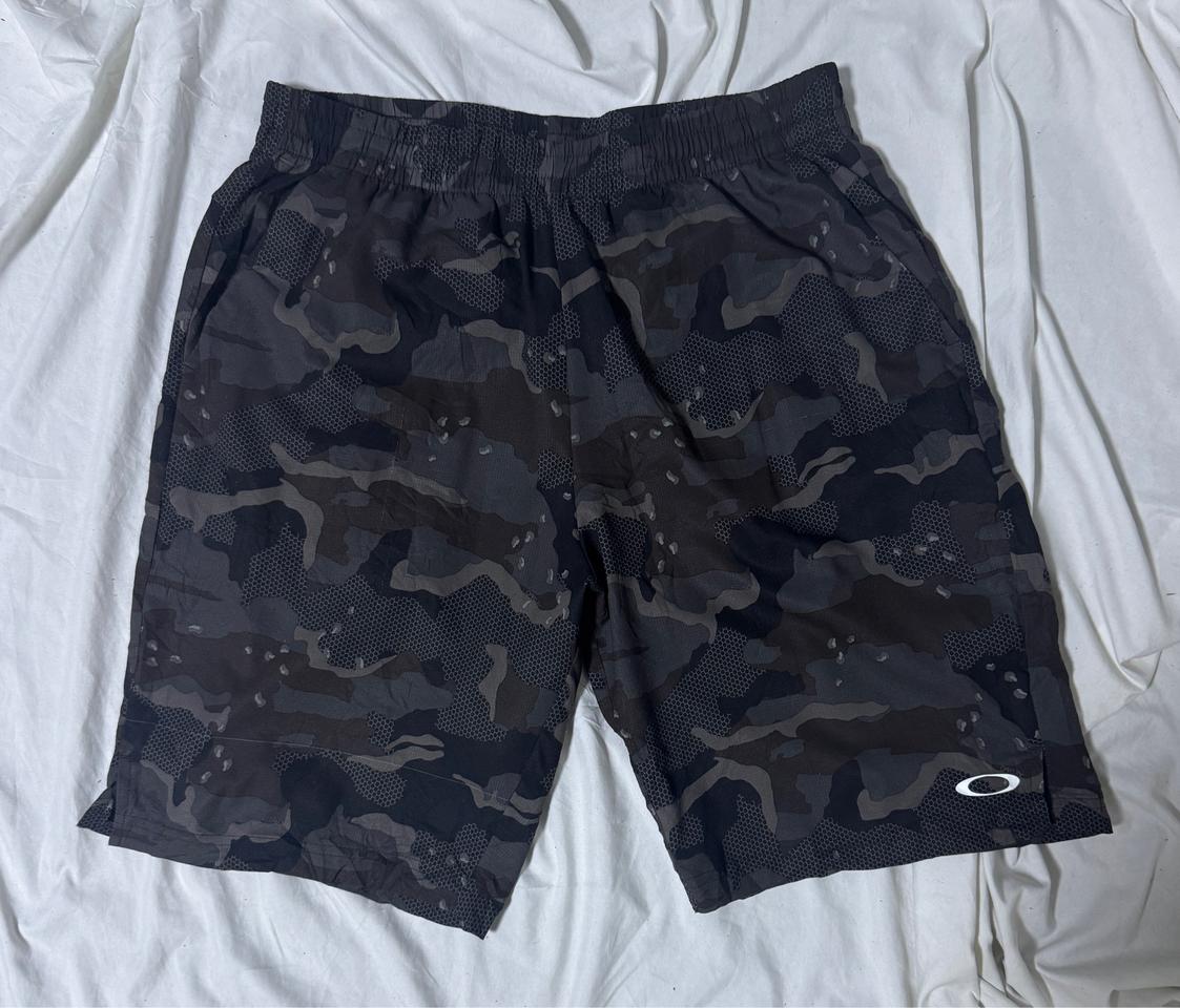 오클리 카모쇼츠