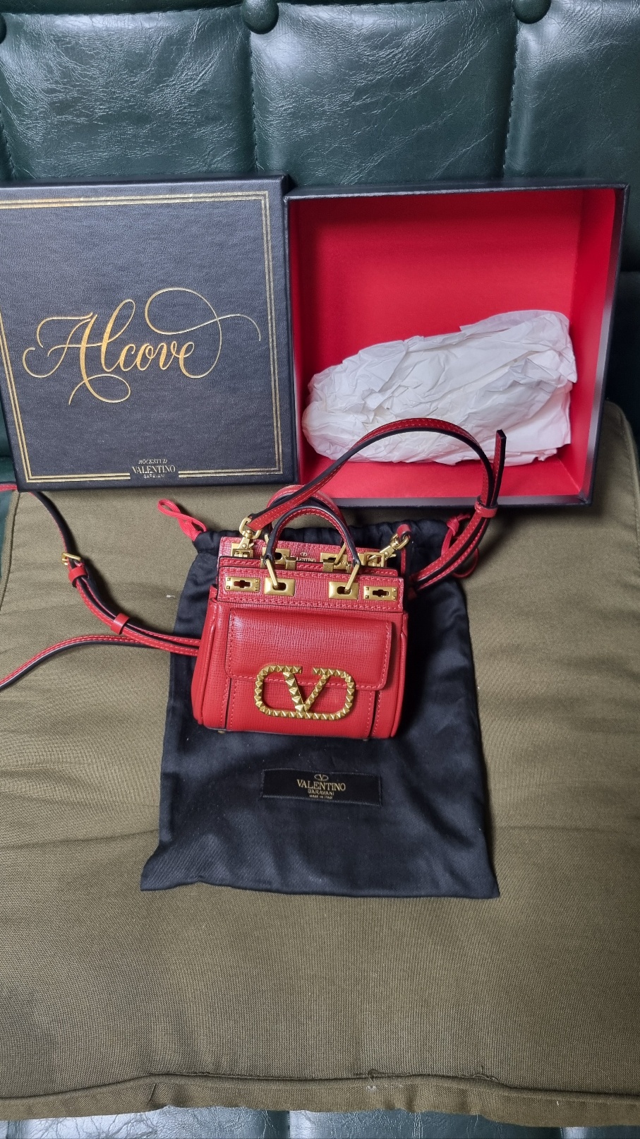 발렌티노 V링 알코브 탑핸들 마이크로토트 겸 크로스백