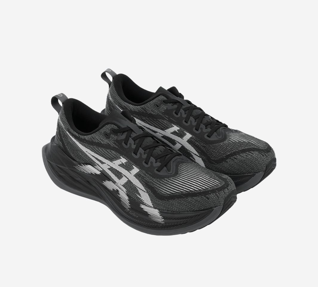 아식스 슈퍼블라스트2 270사이즈