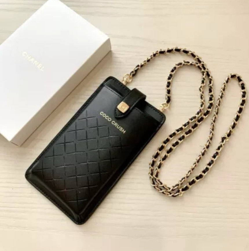 샤넬 코코크러쉬 핸드폰케이스백(블랙&아이보리)
