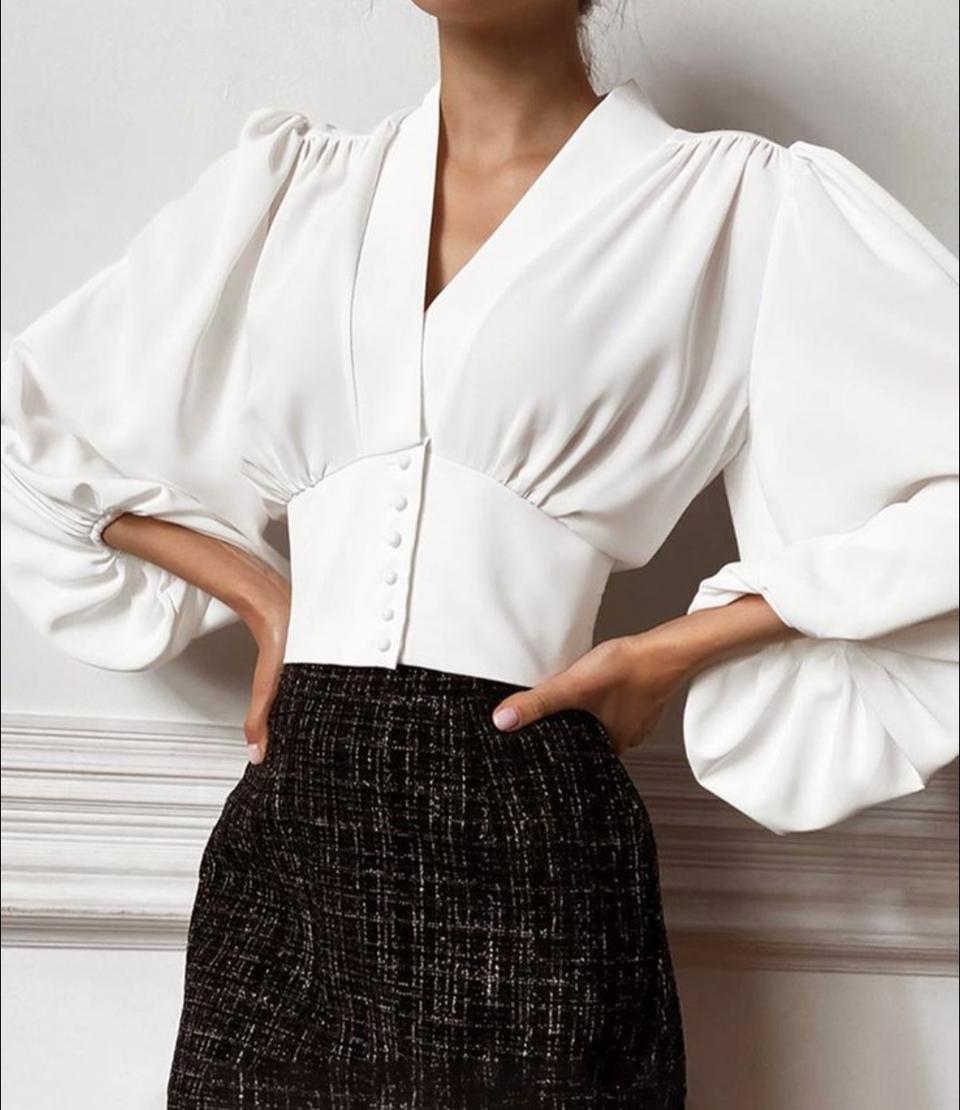 블링블링 화이트 빅퍼프소매 크롭 여신블라우스 S