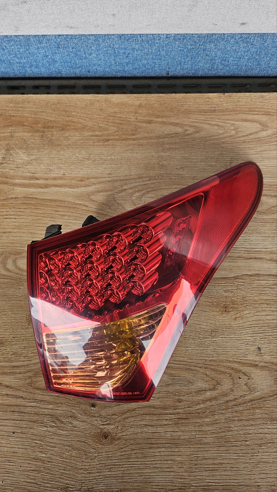 베라크루즈 조수석 LED 후미등 자동차중고부품 부품잇슈