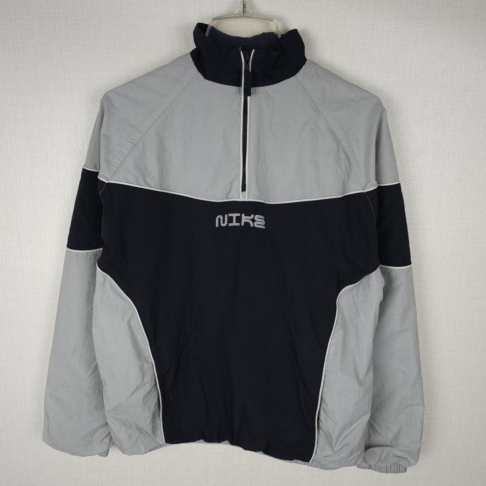 나이키 반집업 바람막이티 남아 160사이즈