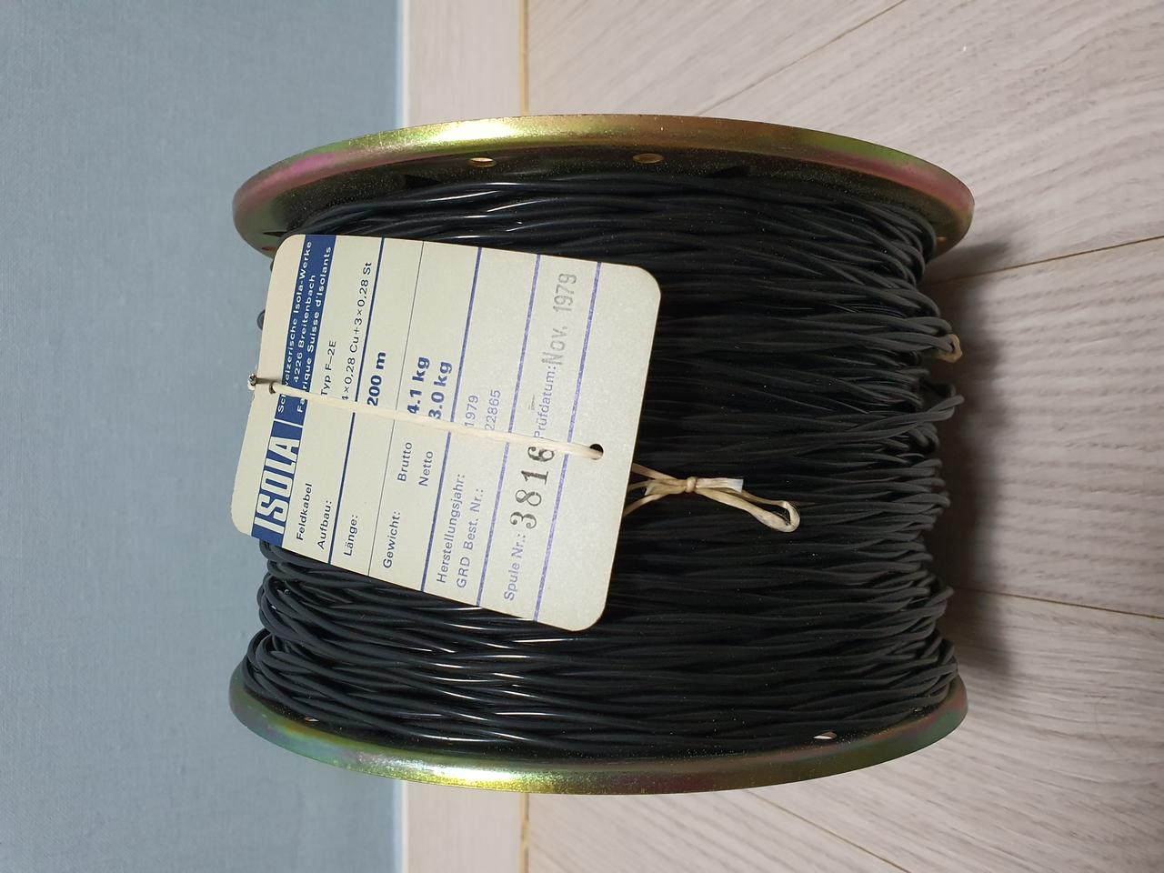 45년 넘은 스위스군 통신 케이블 미사용품 2.5미터 한조