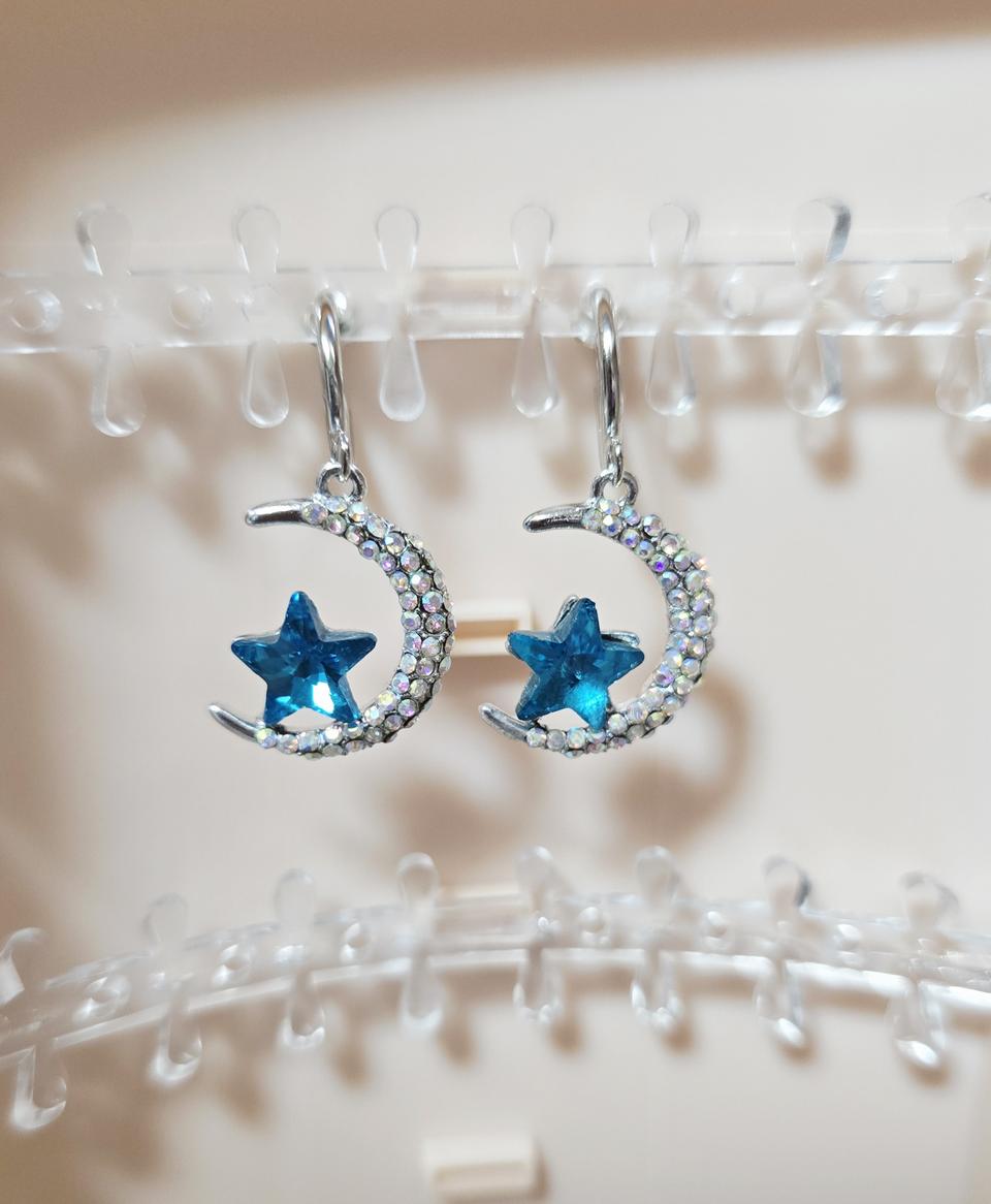 큐빅 별 초승달 모양 귀찌(새상품)