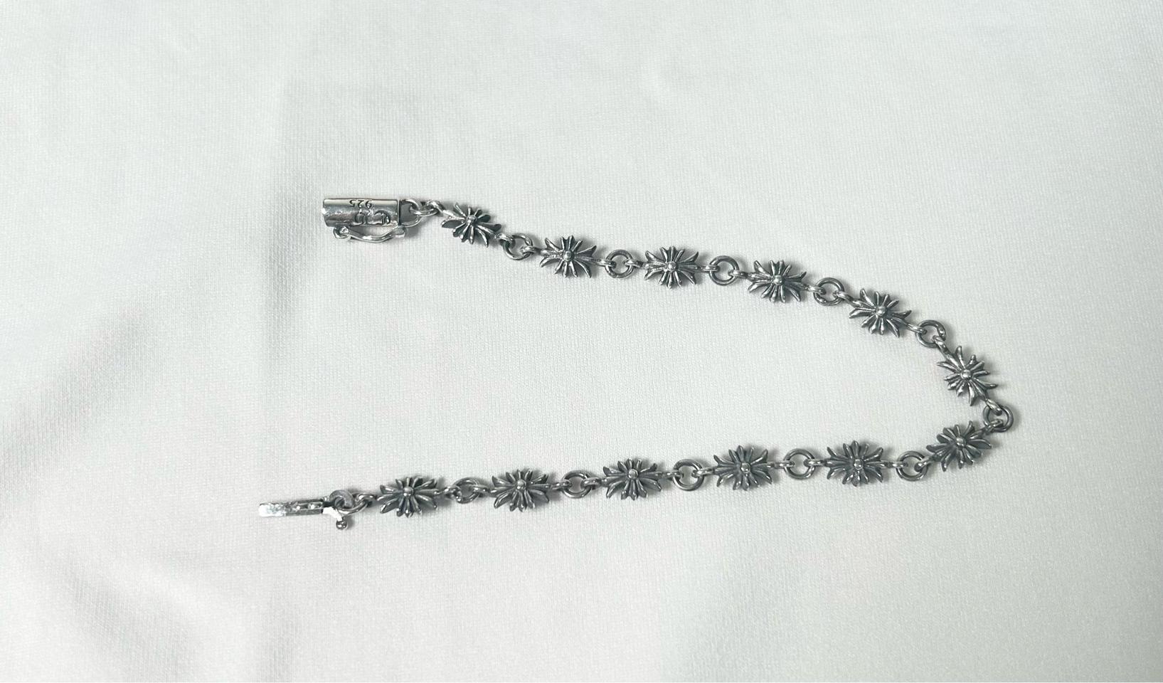 925실버 크롬하츠 Tiny E 팔찌