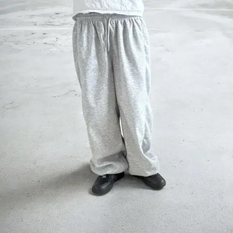 숏/롱기장 1+1할인)트레이닝 스웨트 팬츠 사이드 절개 와이드핏 벌룬조거