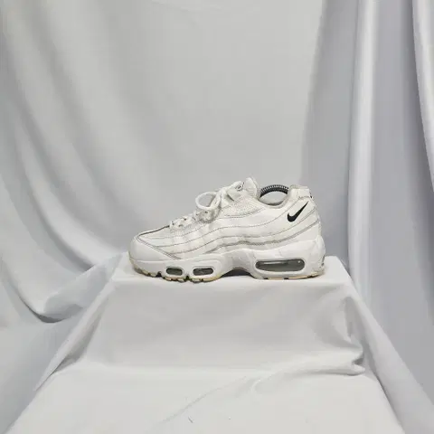 빈티지하서 230 나이키 에어맥스 95 스니커즈