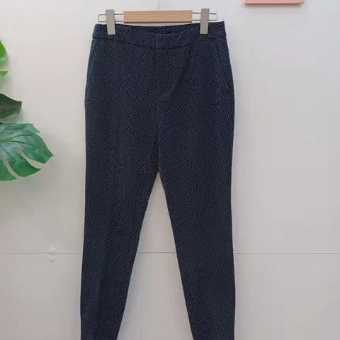 새상품 자라 네이비 도트 슬랙스 바지 24