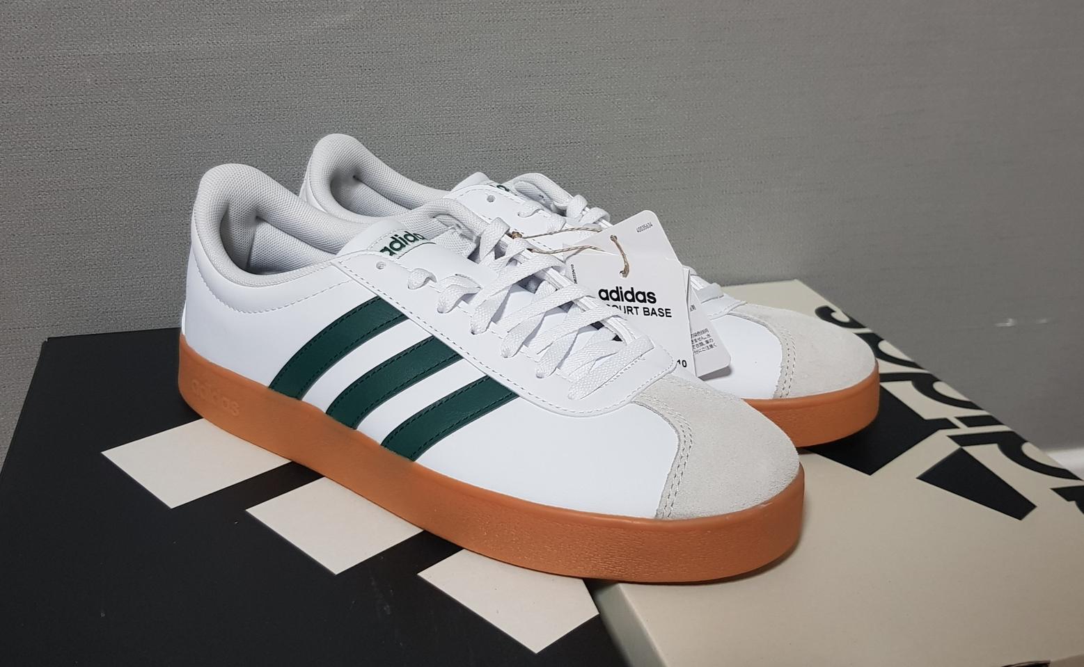 [새상품] 아디다스 운동화 (260,265,270,275)