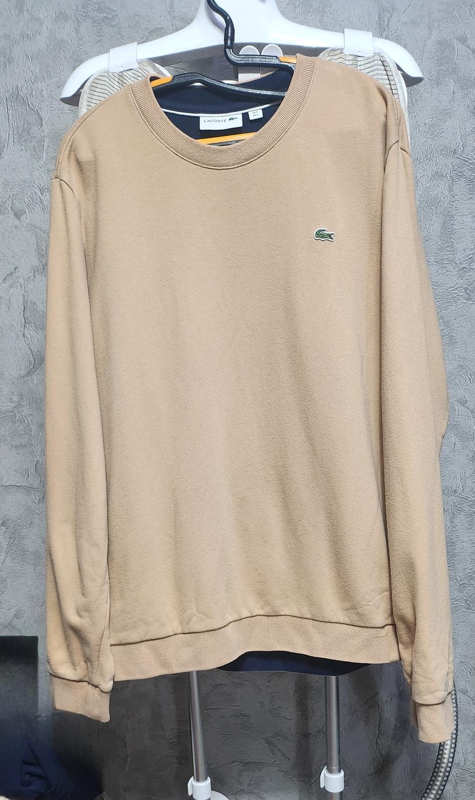 라코스테맨투맨