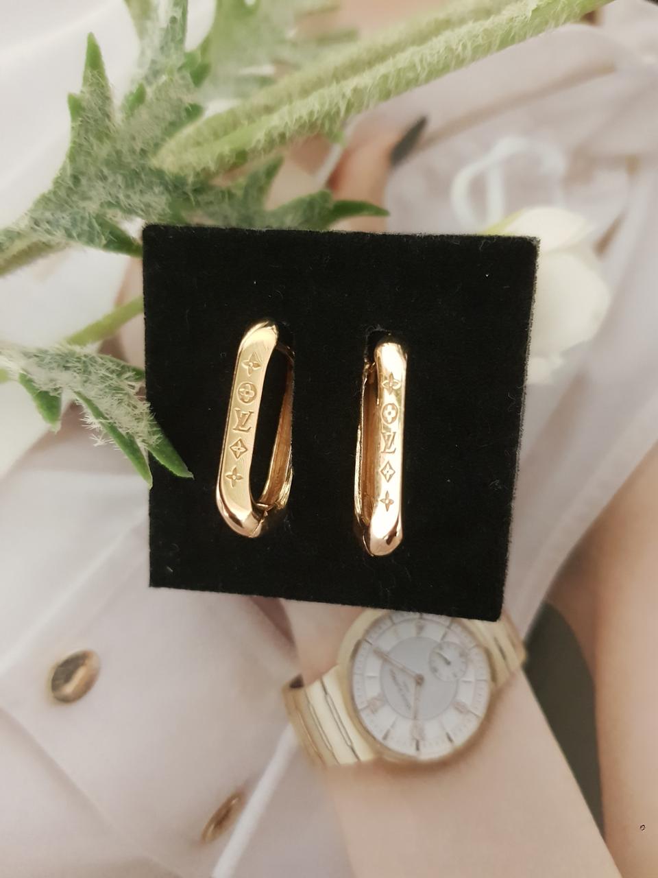 18k 트렌디 클립형 귀걸이