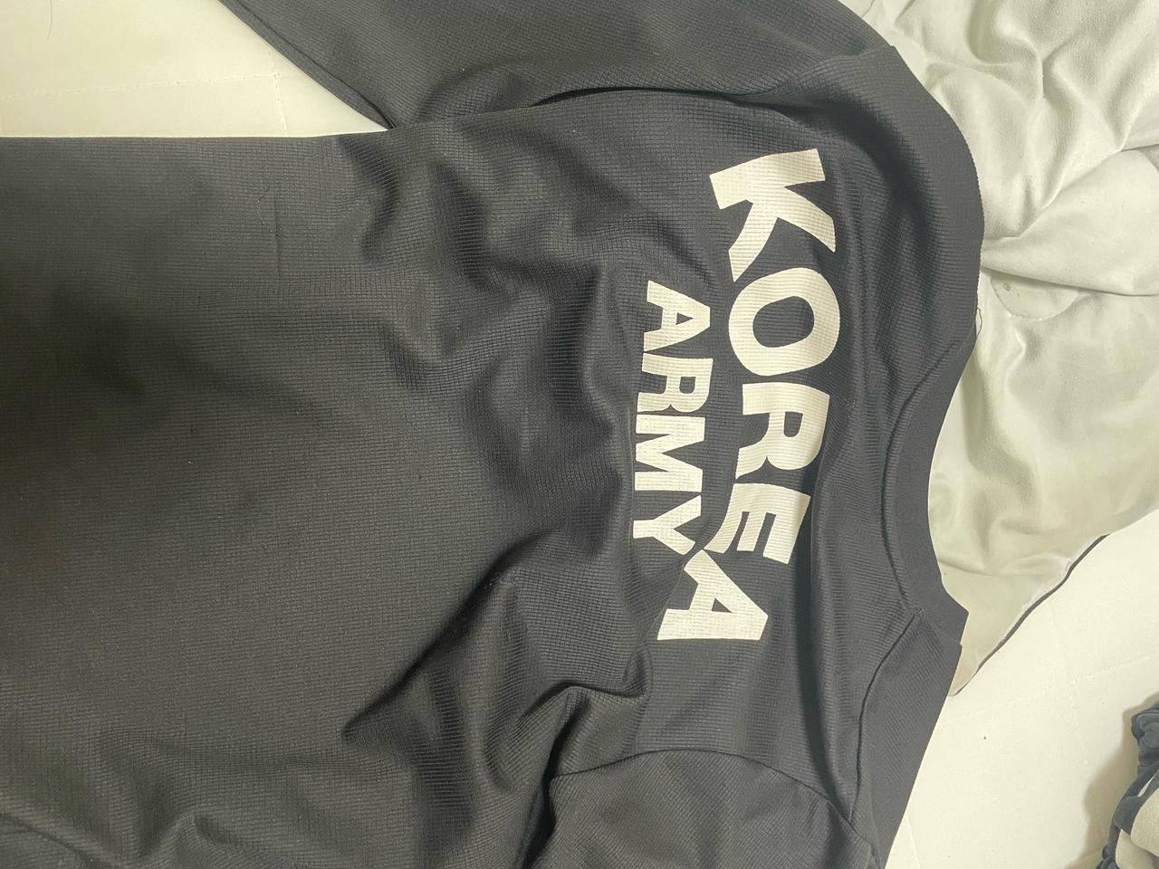 찐 군인들이 입는 로카티