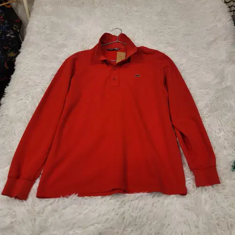 (매장정리)라코스테 레드 카라티셔츠 95