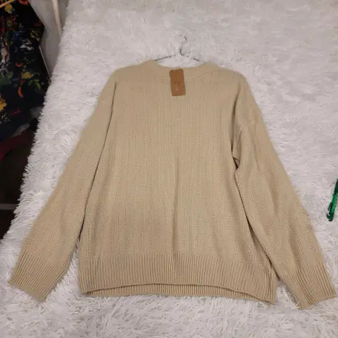 (매장정리)노브랜드 라운드 니트