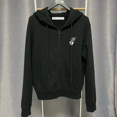 [ M ] 오프화이트 파스칼 후드집업 백화점판