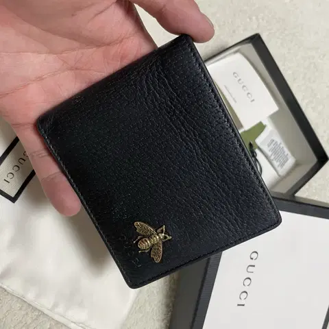 [정품] 구찌 애니멀리에 꿀벌 반지갑