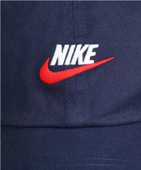 나이키 초레어 클래식 네이비/레드 스우시 볼캡 모자 퓨추라 헤리티지86