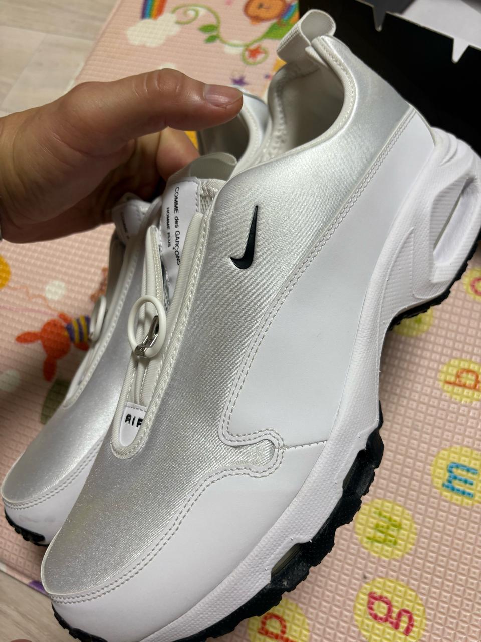 나이키 꼼데가르송 나이키 꼼데 에어 맥스 선더 SP 흰색