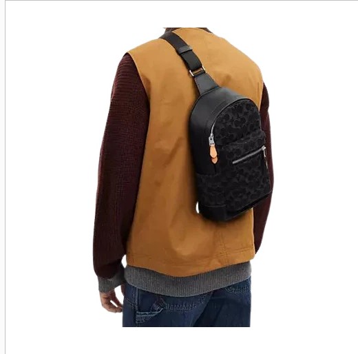 코치 웨스트팩 시그니쳐 데님 미사용 남성슬링백