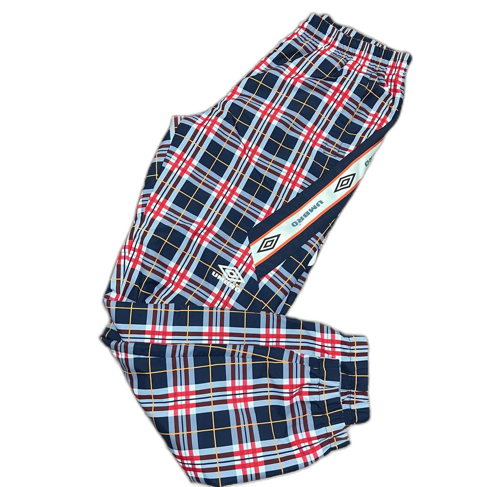 엄브로 체크 트레이닝복(M)