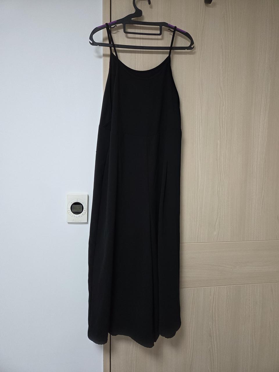 와이드 핏 검정색 롱 점프수트