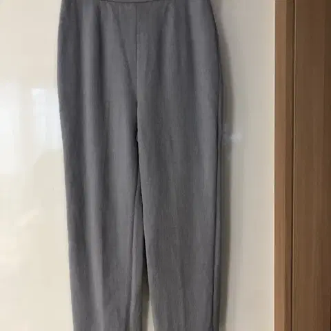 세인트존 센존 울 니트 팬츠 바지 슬랙스 하객룩 출근룩 결혼식 올드머니룩