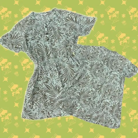 일본빈티지 에스닉 하와이안 플라워패턴 반팔 오버핏 블라우스