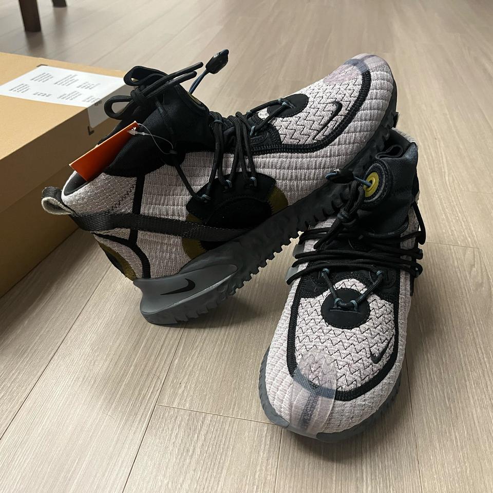 방한 나이키 ISPA 플로우2020 265 새제품 정가239000