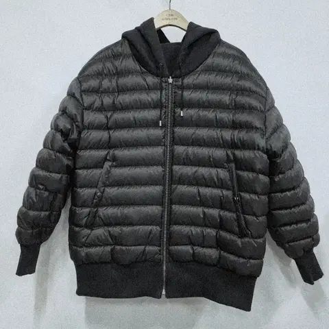 버버리 양면 리버시블 후드 다운패딩 점퍼 블랙