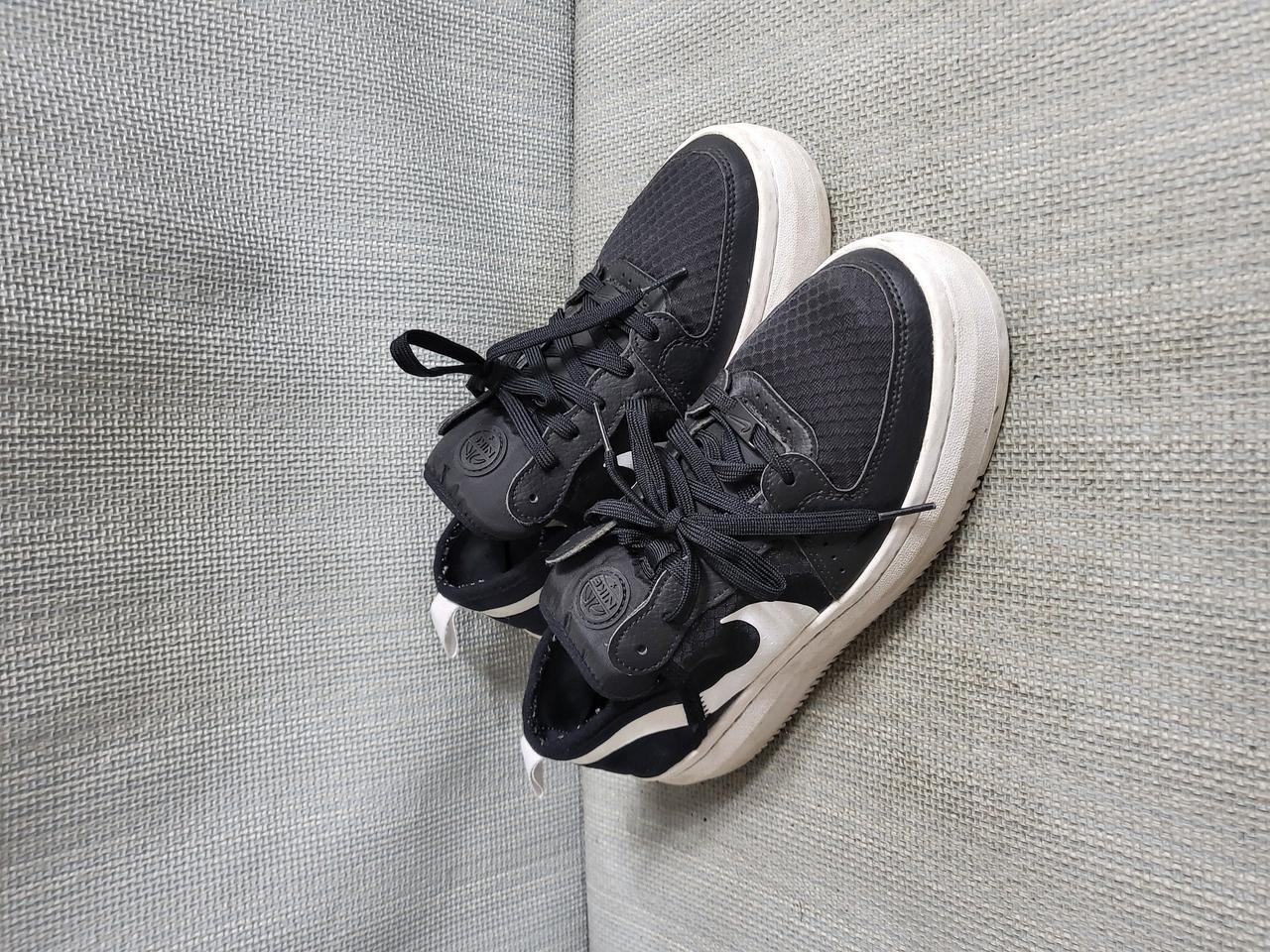 나이키 키높이 스니커즈 250