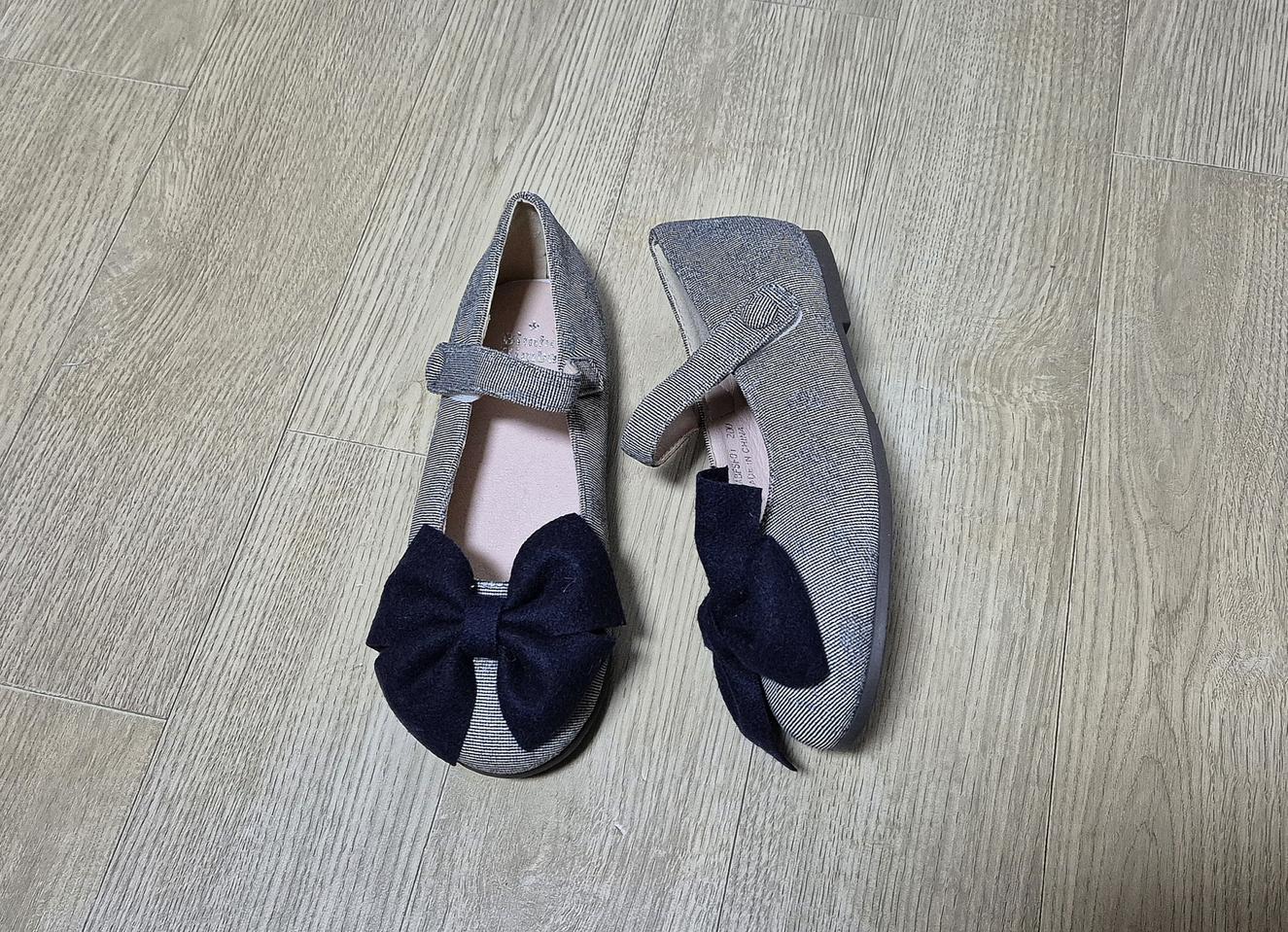 [새상품] 빔보빔바 리본 스트라이프 벨크로 스트랩 플랫슈즈 단화(200)