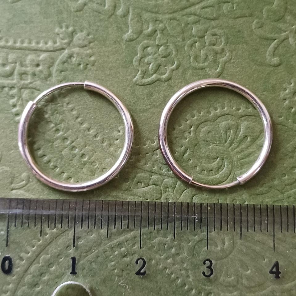 실버 링 귀걸이