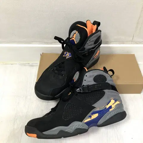 나이키 에어 조던8 레트로 피닉스 선즈 운동화 농구화 270 _ 블랙오렌