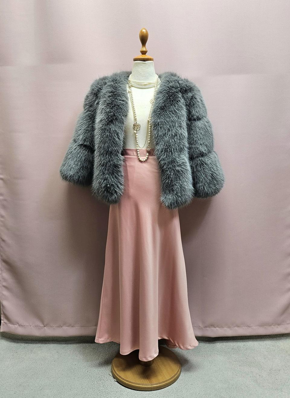 CESTLAVIE 세라비 새틴 롱스커트