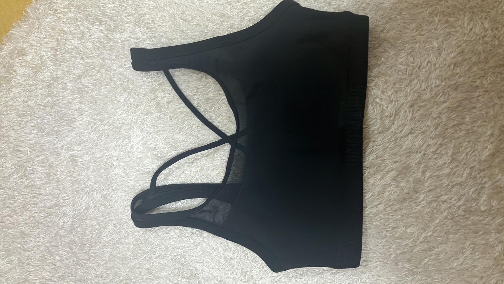 언더아머 스포츠브라