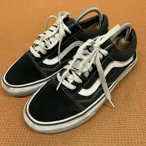 반스 올드스쿨 스니커즈 운동화 250 G08500