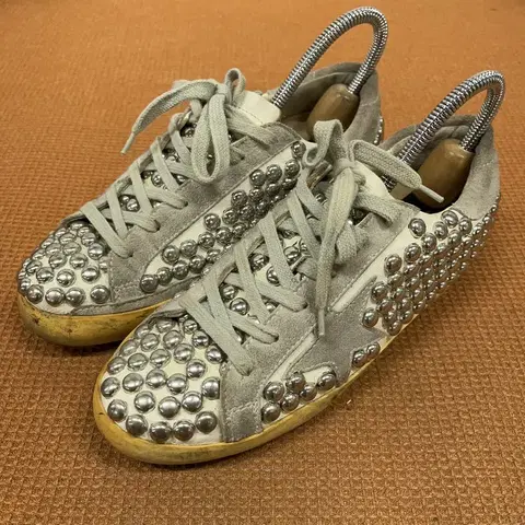 골든구스 슈퍼스타 찡 실버 스니커즈 신발 36 G08404