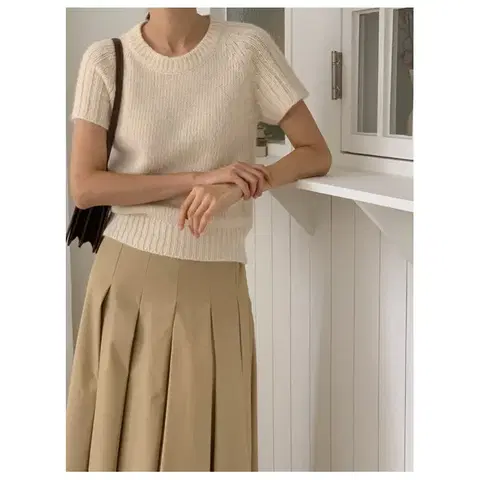 (카멜울58)선데이 3C 헤어리 레글런 도톰 반팔 파스텔 니트