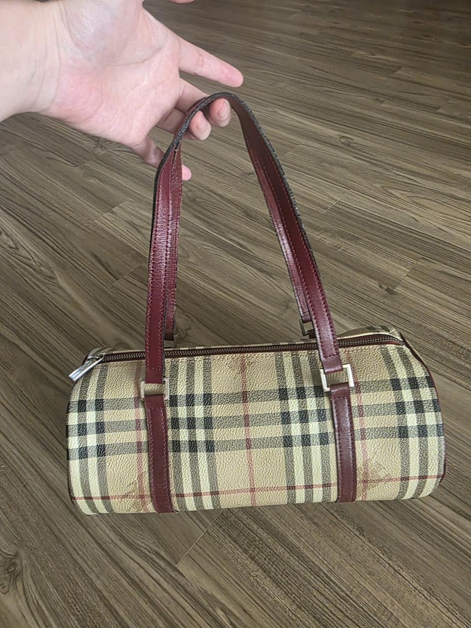 버버리 원통 토트백 (정품