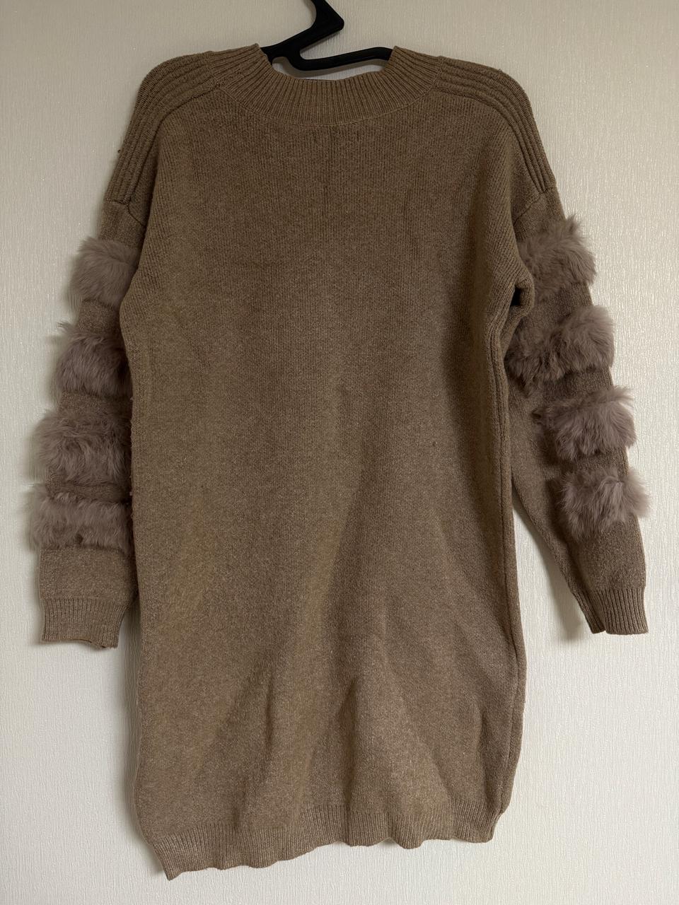 퍼 장식 니트원피스