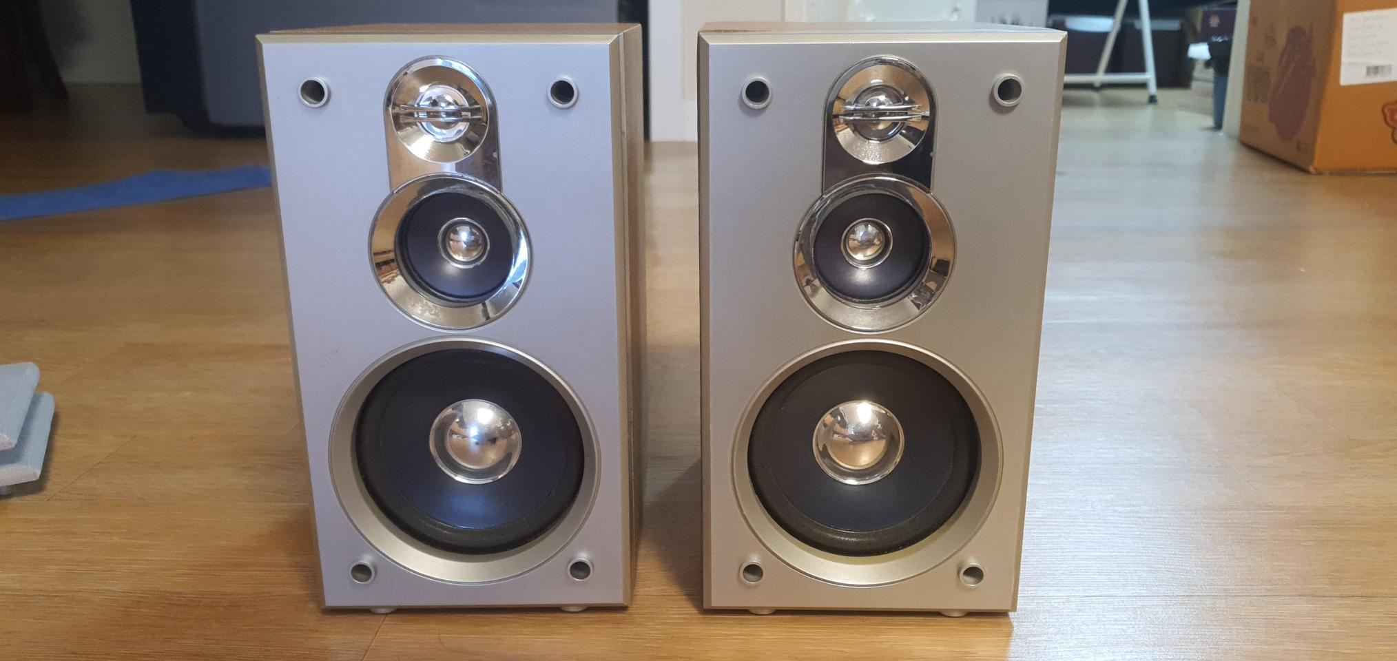 인켈 소형3웨이 북쉘프 스피커