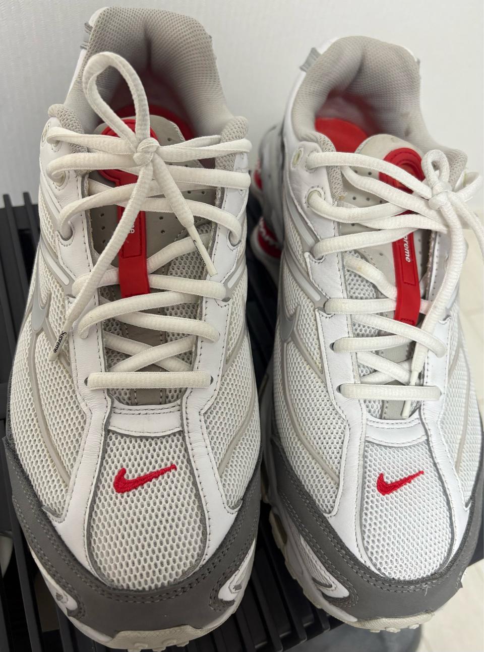 슈프림 나이키 샥스 라이드 2 sp 화이트