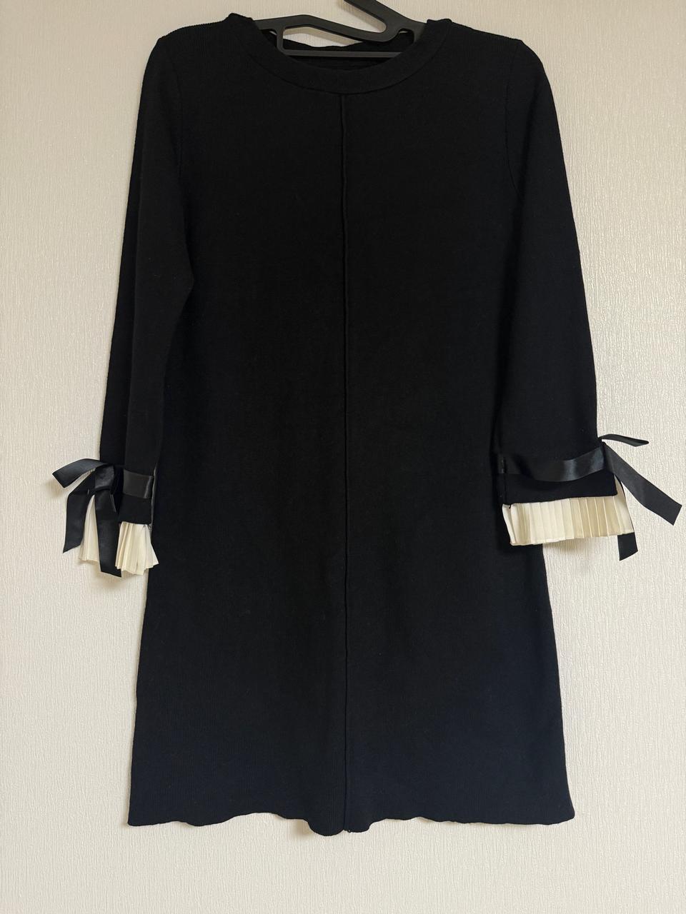 [새상품] 블랙 리본 플리츠 니트 원피스