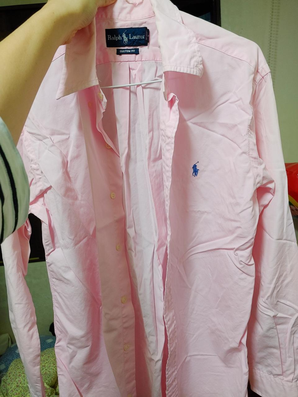 폴로 핑크색 셔츠