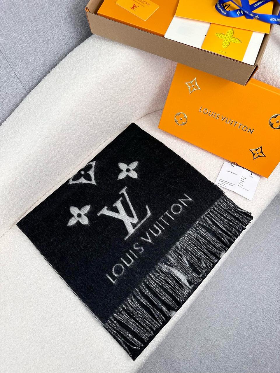 루이비통 레이크 자빅 스카프