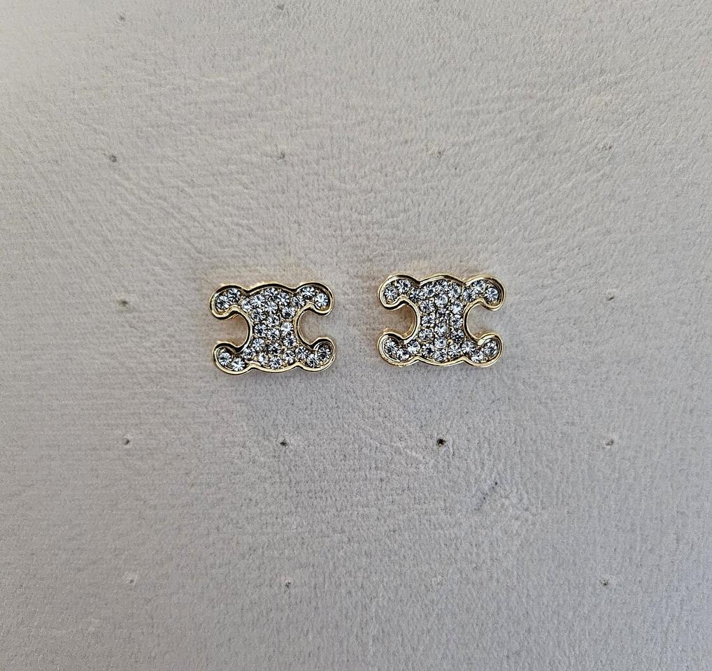 셀린느 업사이클링 트리오페 금장 귀걸이