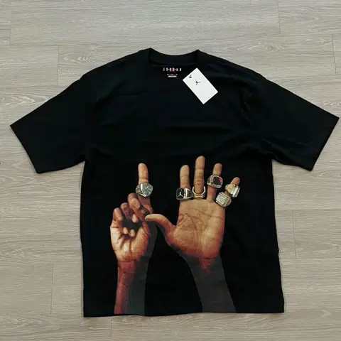 (새상품) 조던 mvp 링 프린팅 반팔 티셔츠 블랙